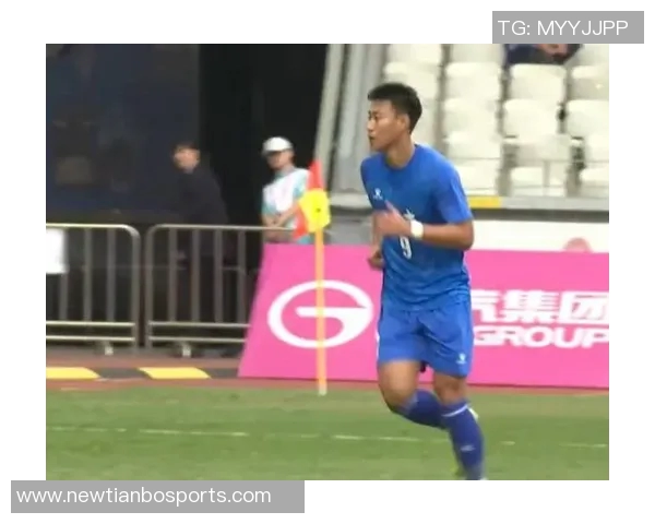 山东U20队表现出色杜月徵险些破门上半场战平上海U20队0比0