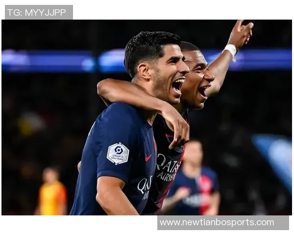 姆巴佩在与赫罗纳平局后情绪低落与第四官员发生争执 姆巴佩在与赫罗纳平局后情绪低落与第四官员发生争执