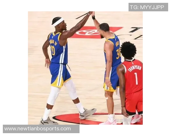 勇士主场表现如龙客场却如虫赛季前12场净胜分创世纪新高