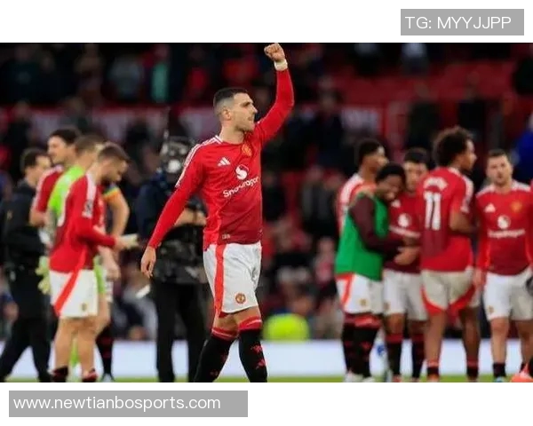 詹俊分析斯洛特面临的压力利物浦需避免成为无竞争力球队 詹俊分析斯洛特面临的压力利物浦需避免成为无竞争力球队